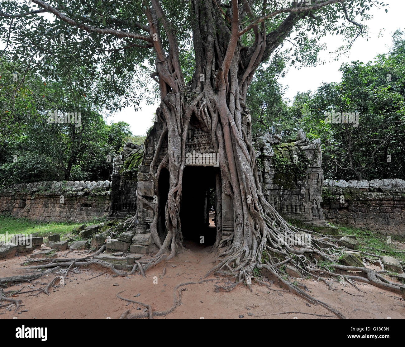 Angkor Thom, situato nell attuale Cambogia è stata l'ultima e più duratura la città capitale dell Impero Khmer. Foto Stock