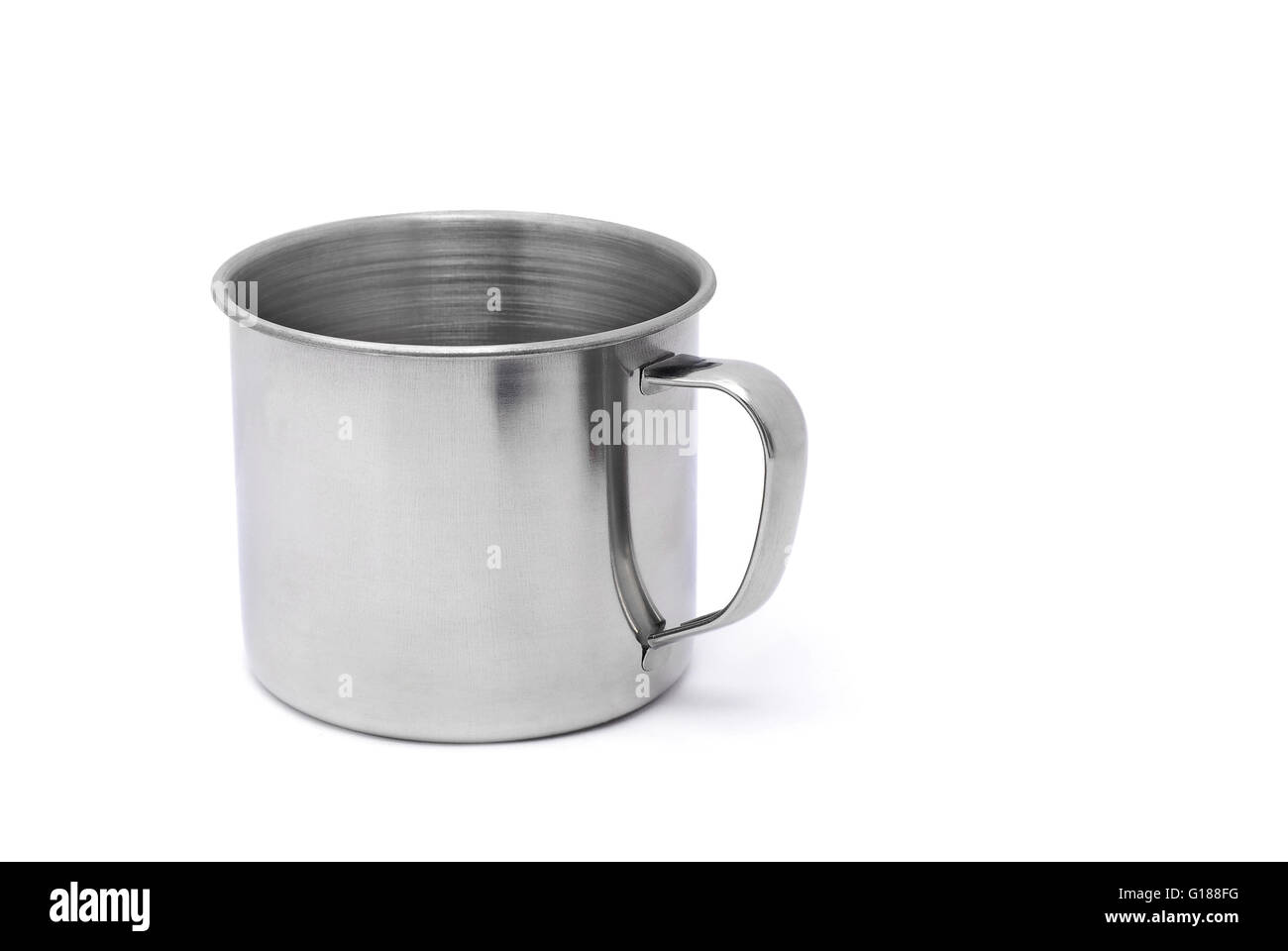 Tin camping mug immagini e fotografie stock ad alta risoluzione - Alamy