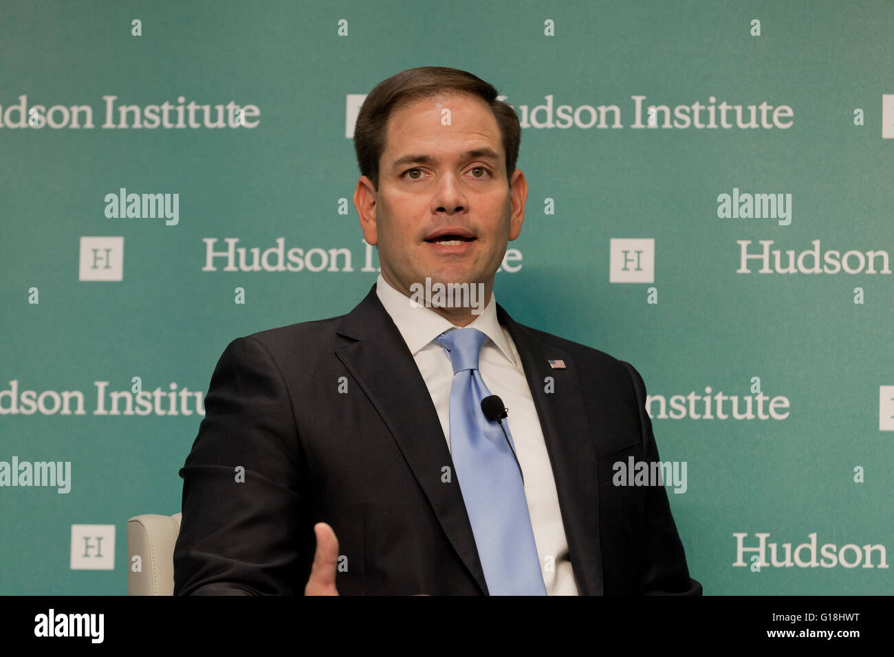 Washington, DC, Stati Uniti d'America. Il 10 maggio, 2016. Florida il senatore Marco Rubio parla a Hudson Institute sulla crisi in Medio Oriente Foto Stock