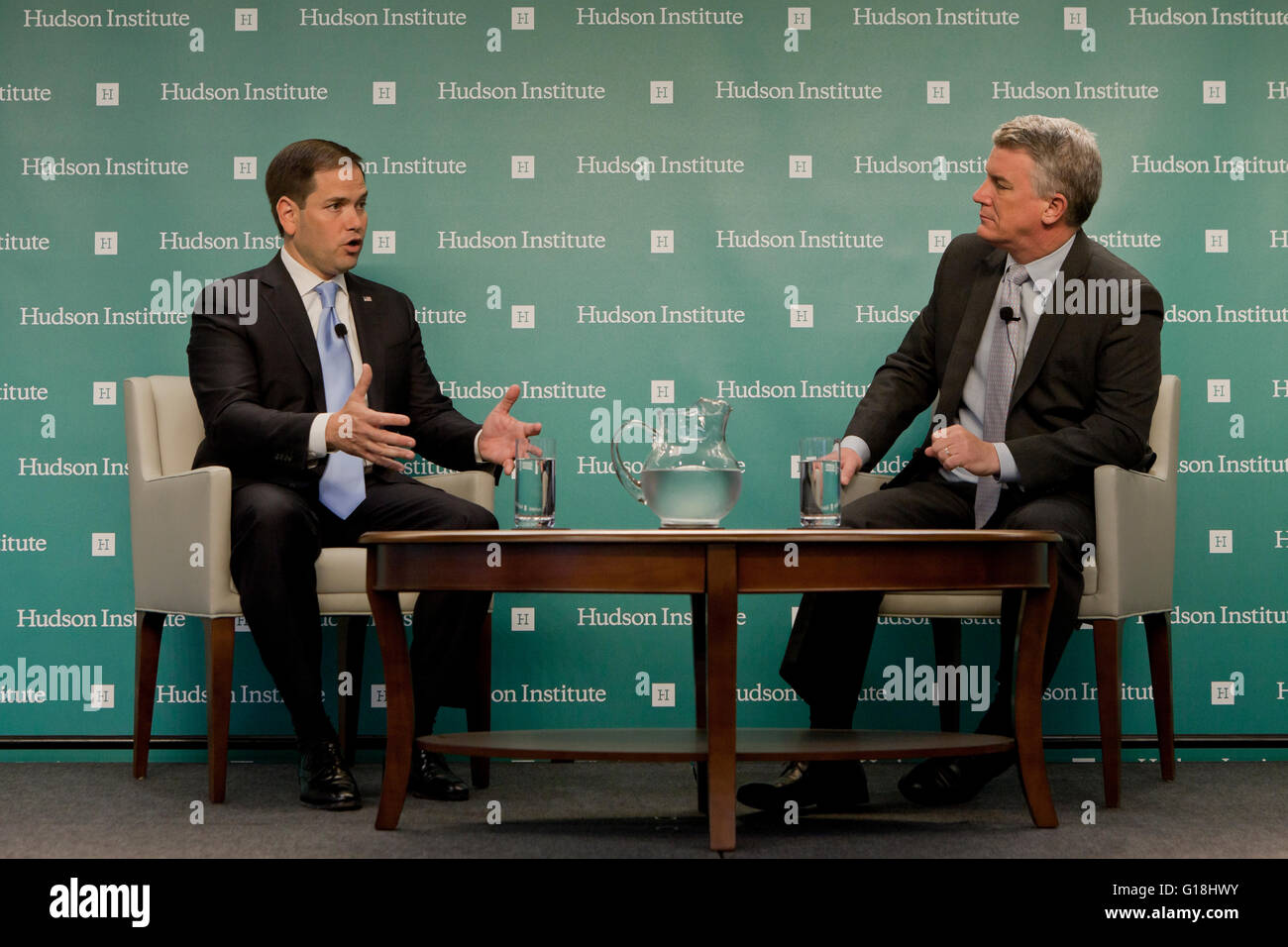 Washington, DC, Stati Uniti d'America. Il 10 maggio, 2016. Florida il senatore Marco Rubio parla a Hudson Institute sulla crisi in Medio Oriente Foto Stock