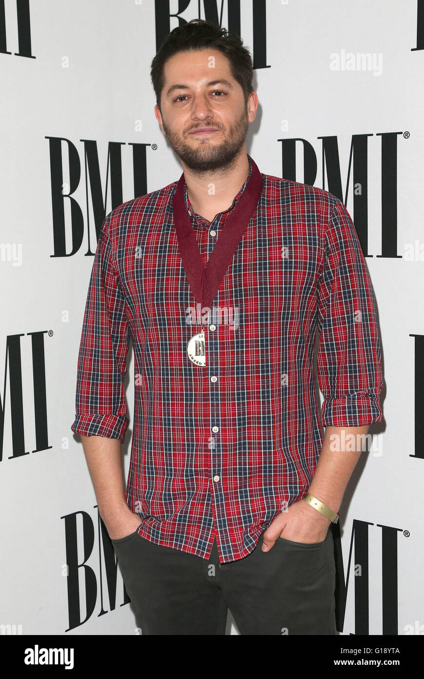 10 maggio 2016 - Beverly Hills, CA, Stati Uniti - 10 Maggio 2016 - Beverly Hills, la California - Ian Kirkpatrick. 64Th annuale di BMI Pop Awards tenutosi presso il Beverly Wilshire Hotel di quattro stagioni. Photo credit: Sammi/AdMedia (credito Immagine: © Sammi/AdMedia via ZUMA filo) Foto Stock