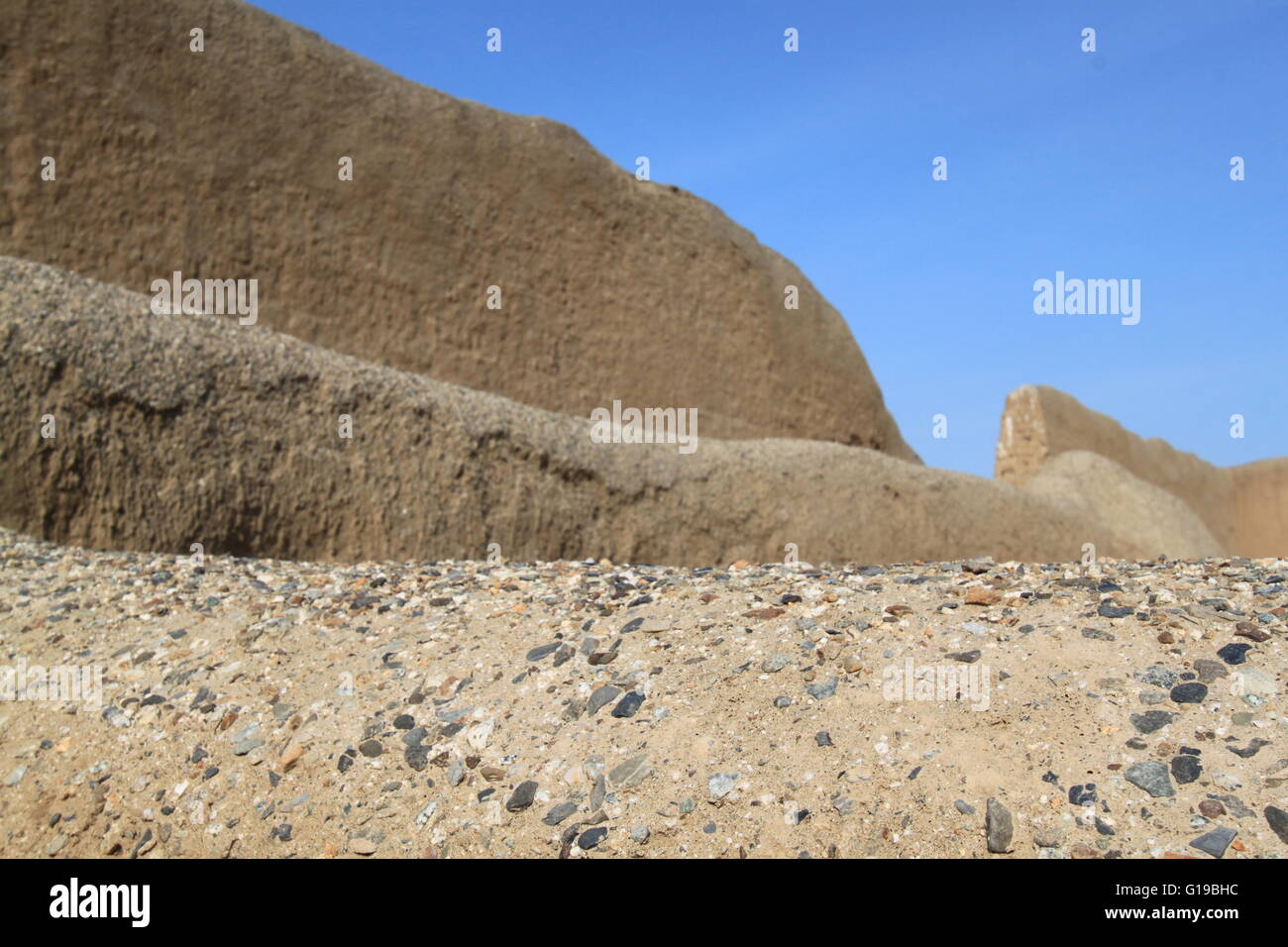 Le sabbie di sculture in pietra e intagli a Chan Chan sito archeologico vicino a Trujillo, Perú Foto Stock