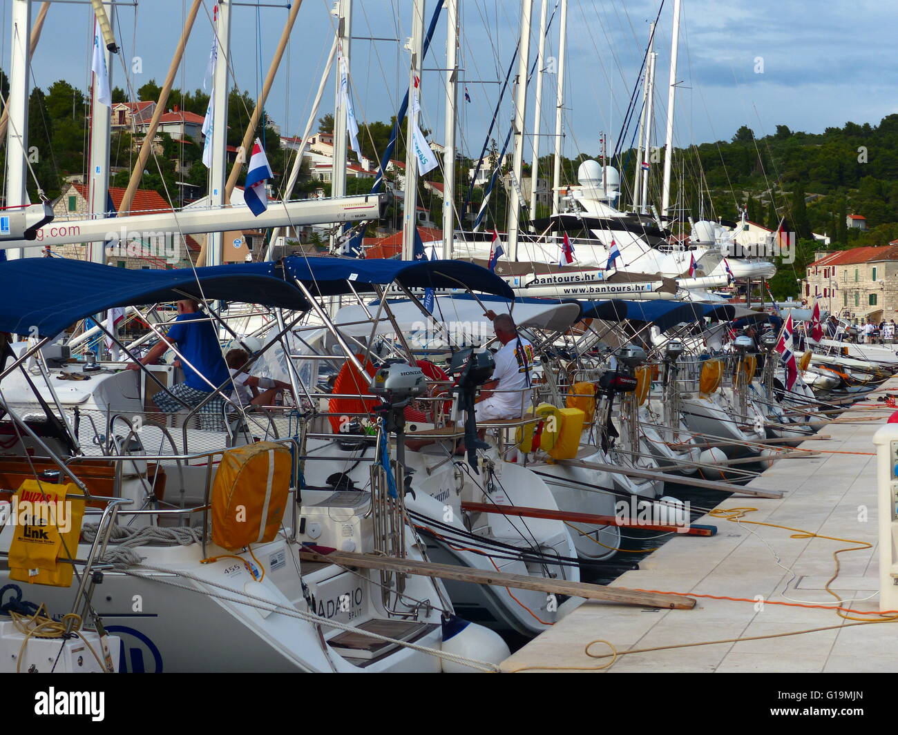 Il Trogir Croazia, Barche a vela in affitto Foto Stock