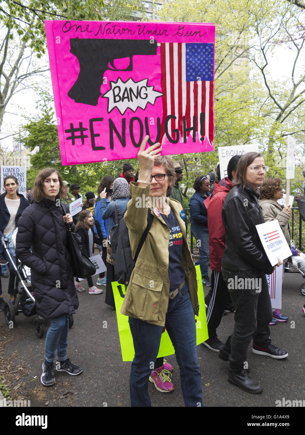 Il quarto annual mamme di domanda di azione contro l'America secondo emendamento diritti marzo nella città di New York il 7 maggio 2016. Foto Stock