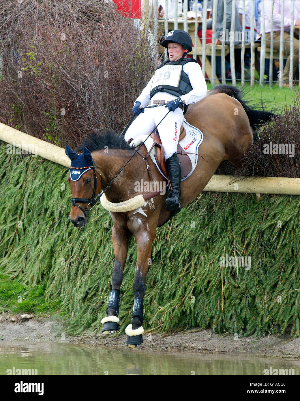 Mitsubishi Motors Badminton H/T C/C il giorno 3 2016 vincitore Michael Jung ( Ger ) su La Biosthetique-Sam durante il cross country Foto Stock