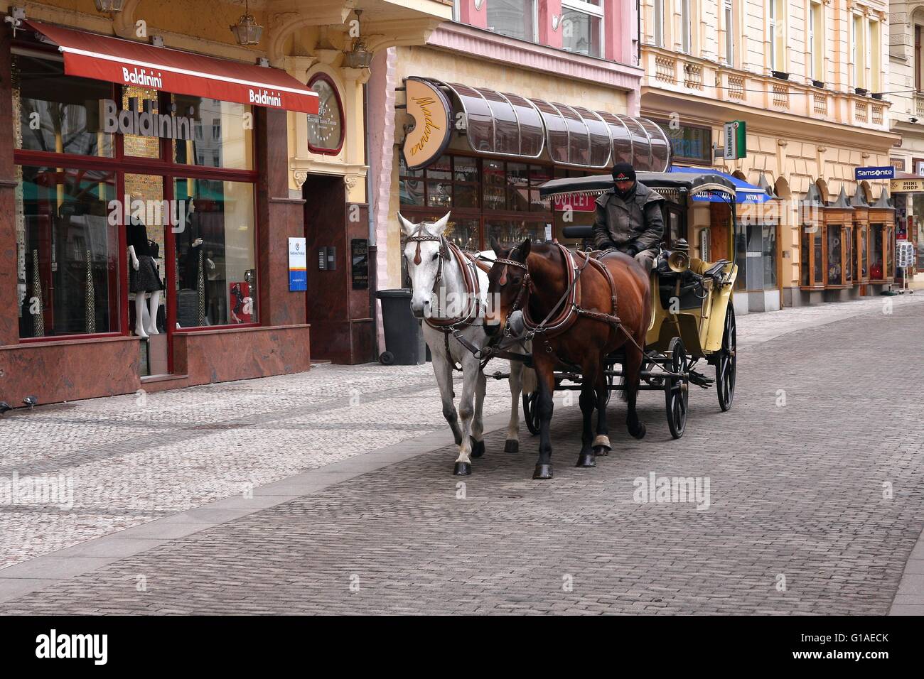 Karlovy Vary, Repubblica Ceca: vista sulla città Foto Stock