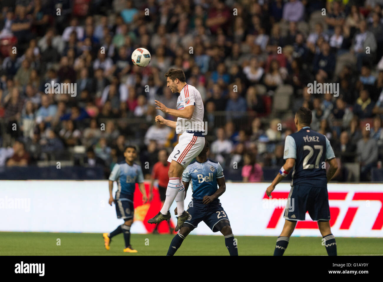 Vancouver, Canada. 11 Maggio, 2016. Vancouver Whitecaps vs Chicago Fire, BC Place Stadium. Credito: Gerry Rousseau/Alamy Live News Foto Stock