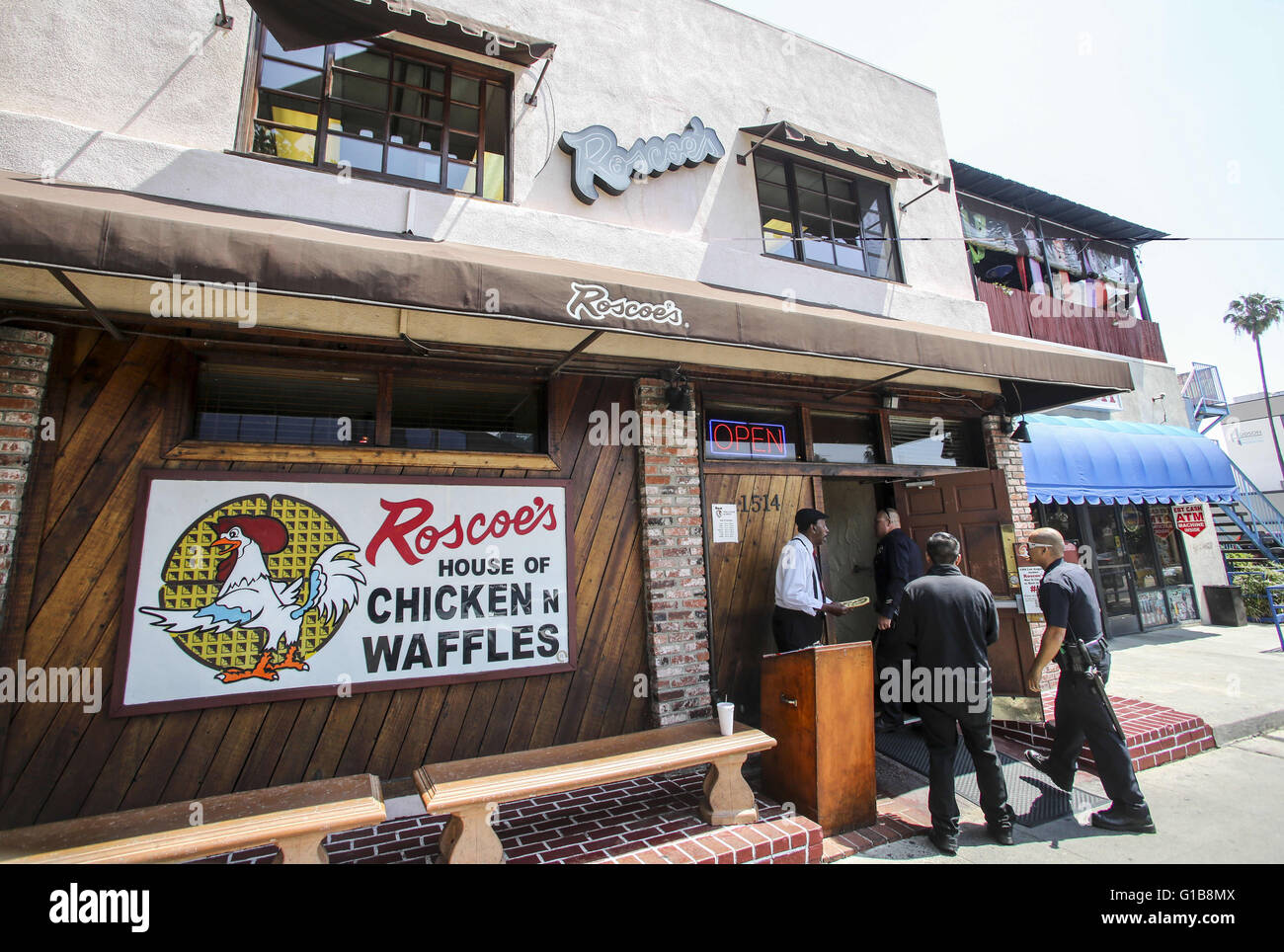 Los Angeles, California, USA. Xiii Apr, 2016. Roscoe House dell pollo Ã"n cialde a Hollywood. © Ringo Chiu/ZUMA filo/Alamy Live News Foto Stock