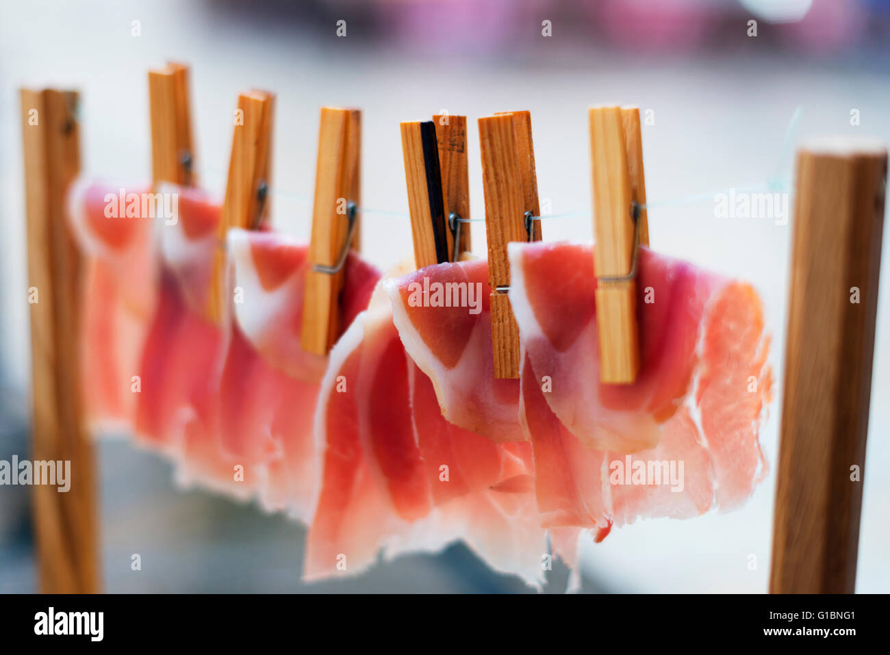 Europa, Balcani, Montenegro Cattaro, prosciutto su una stringa, sito Unesco Foto Stock