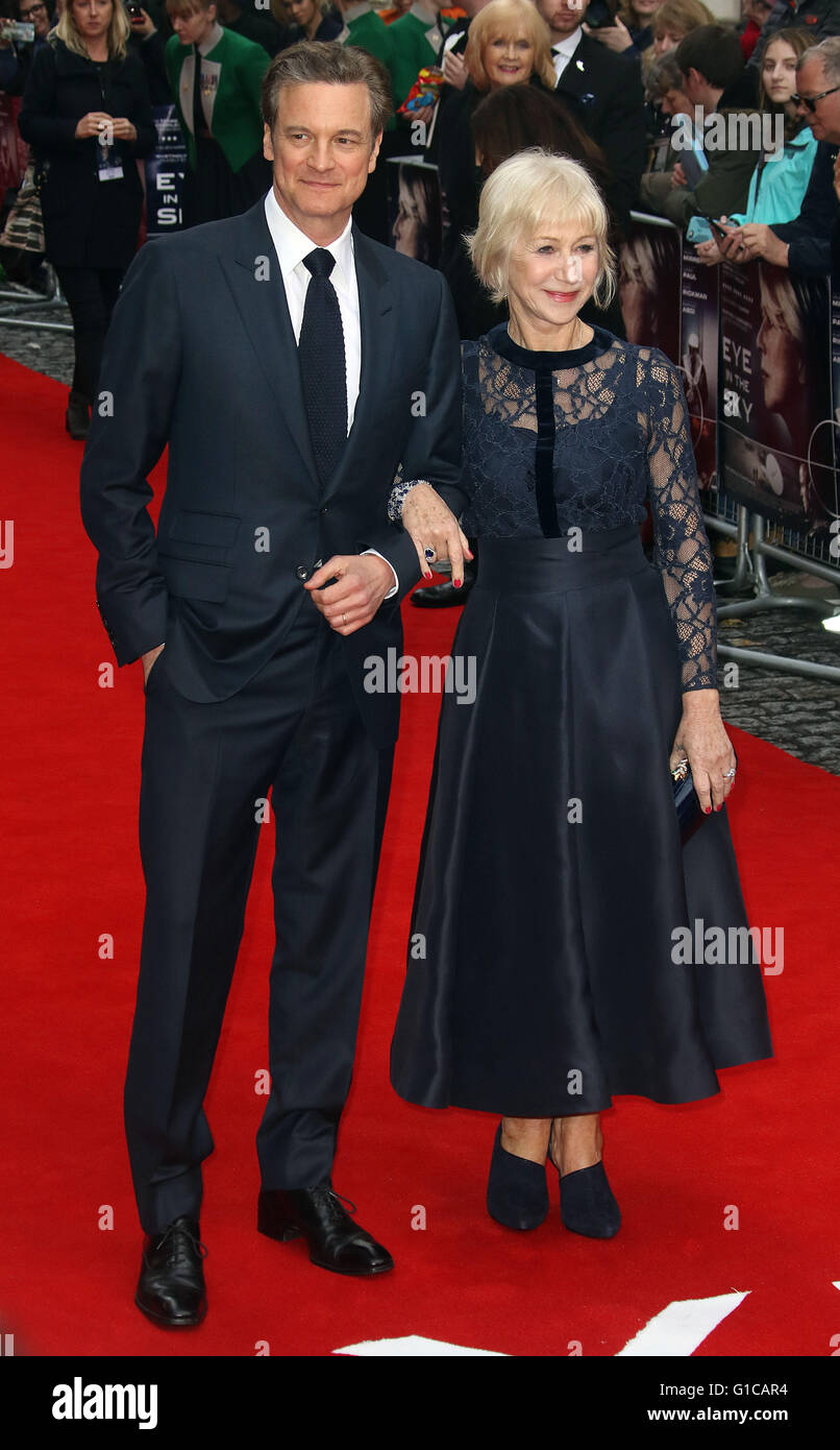 Aprile 11, 2016 - Colin Firth e Dame Helen Mirren frequentando l'occhio nel cielo UK Premiere a Curzon, Mayfair di Londra, Regno Unito. Foto Stock