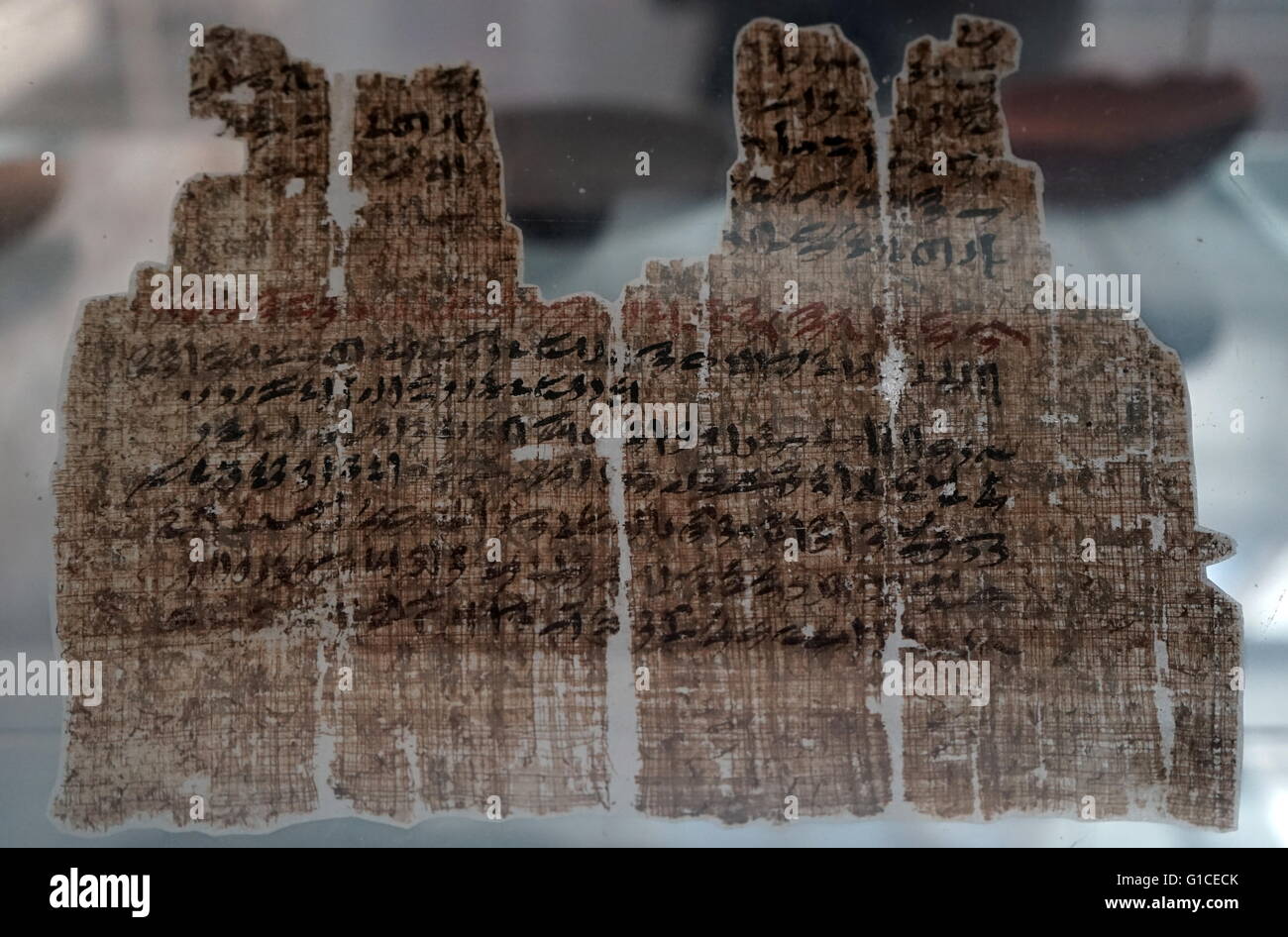 I dispacci Semna dal Ramesseum, parte di un papiro ieratico reporting sui comandanti di fortini egiziano. Datato 1780 BC Foto Stock