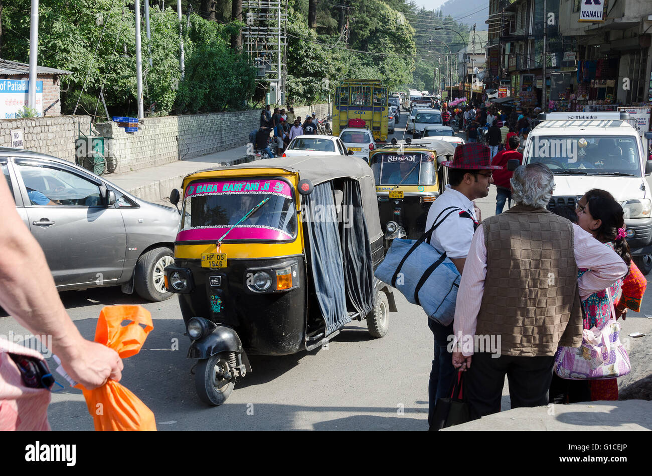 La congestione del traffico, Manali, Himachal Pradesh, India, Foto Stock