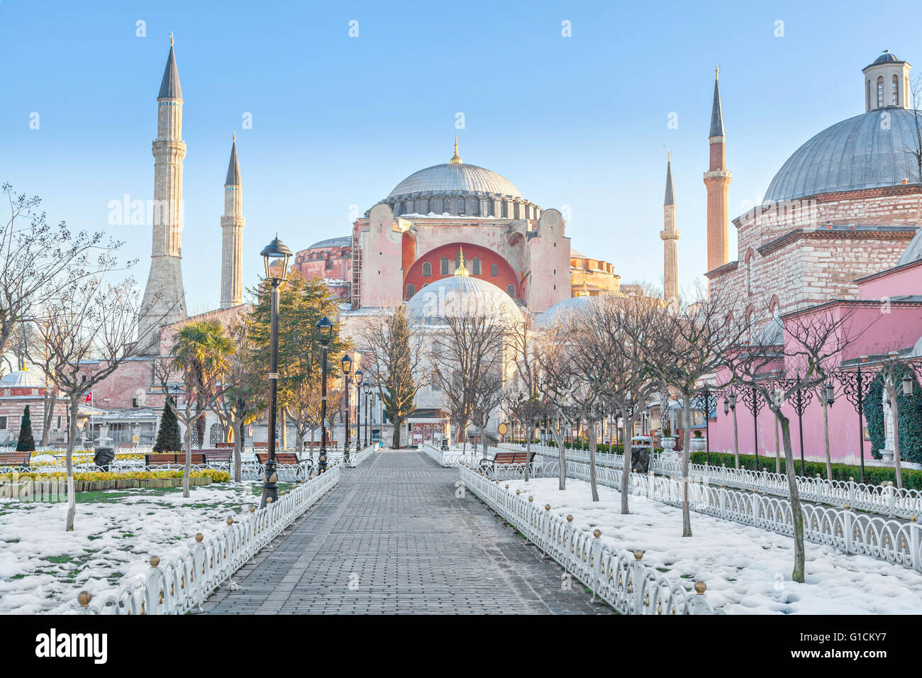 Hagia Sophia in inverno pieno di sole mattina, Istanbul, Turchia Foto Stock