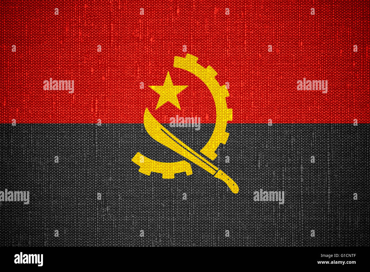 Bandiera dell'Angola o banner angolano su tela lo sfondo Foto Stock