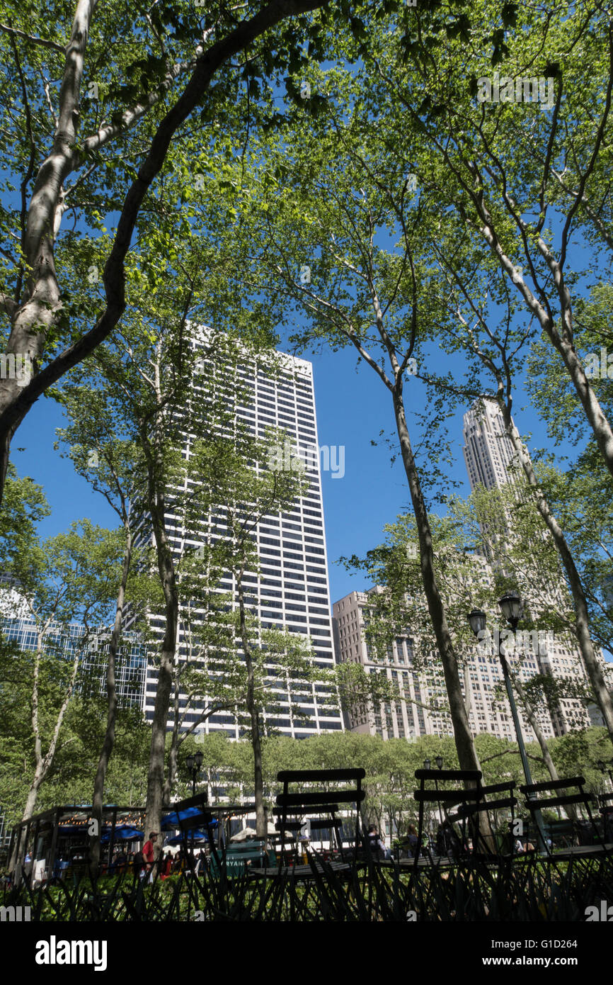 W.R. Edificio di grazia e Bryant Park, NYC Foto Stock