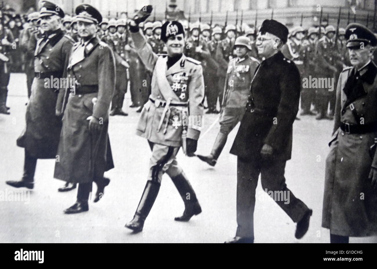Visita del fascista italiano Ministro degli Esteri Conte Ciano, a Berlino 1936 Foto Stock