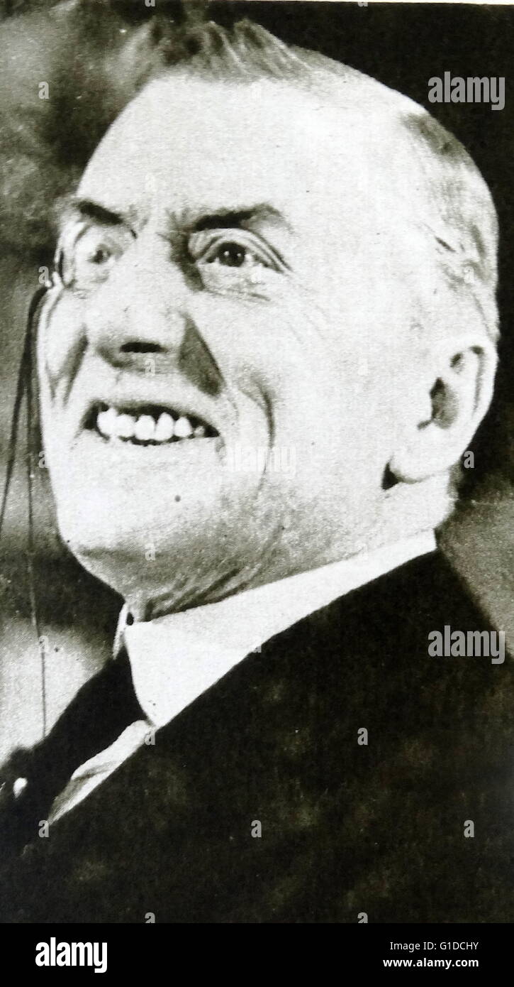 Sir Joseph Austen Chamberlain KG (16 Ottobre 1863 - 17 Marzo 1937) era un statista britannico, figlio di Joseph Chamberlain e fratellastro di Neville Chamberlain. Foto Stock