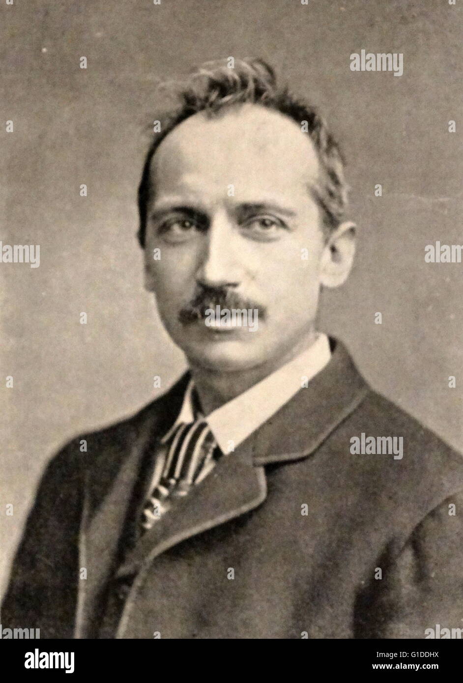 Ritratto fotografico di William Clark Russell (1844-1911) uno scrittore inglese più noto per i suoi romanzi nautico. In data xx secolo Foto Stock