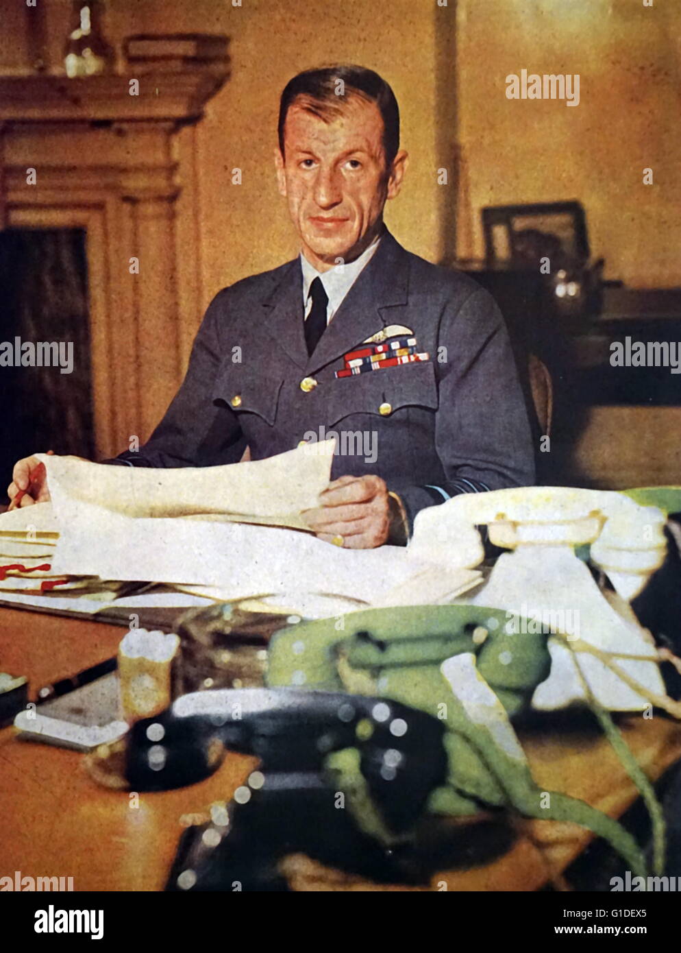 Colore ritratto fotografico di Sir Charles Portral (1893-1971) un senior Royal Air Force Officer. Datata 1940 Foto Stock