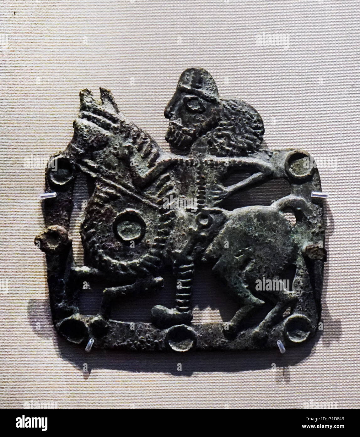 Il bronzo della fibbia della cintura di sicurezza dal periodo Parthian. Datato i secolo D.C. Foto Stock