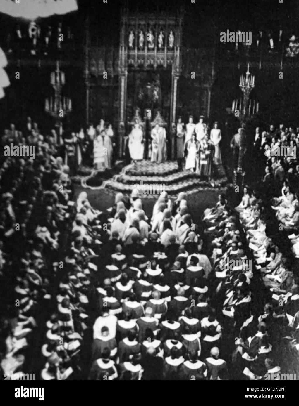 Fotografia della apertura della condizione del Parlamento durante la regina del discorso alla Camera dei Lords Foto Stock