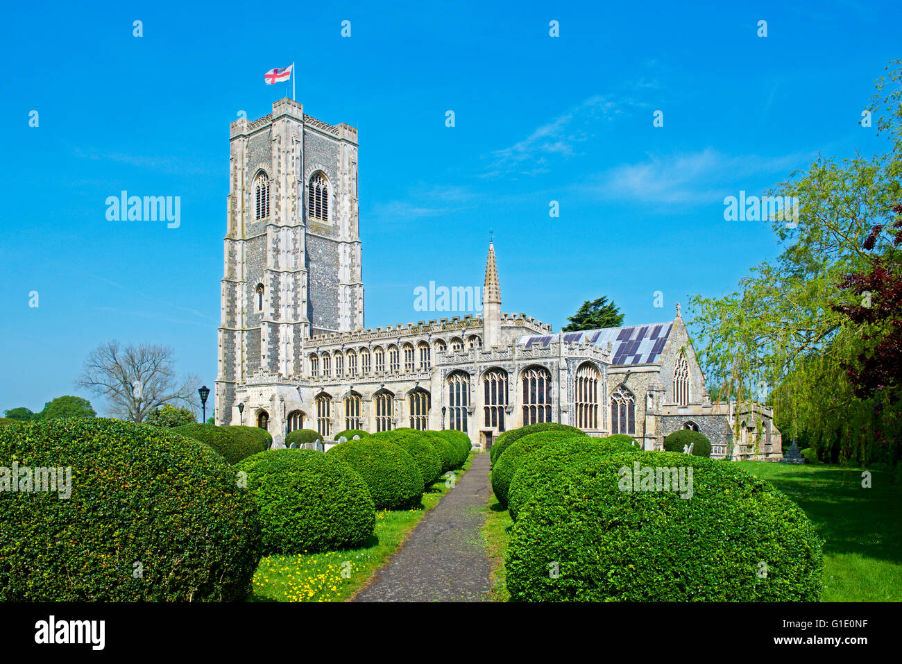 Chiesa di San Pietro e di San Paolo, nel villaggio di Lavenham, Suffolk, Inghilterra, Regno Unito Foto Stock