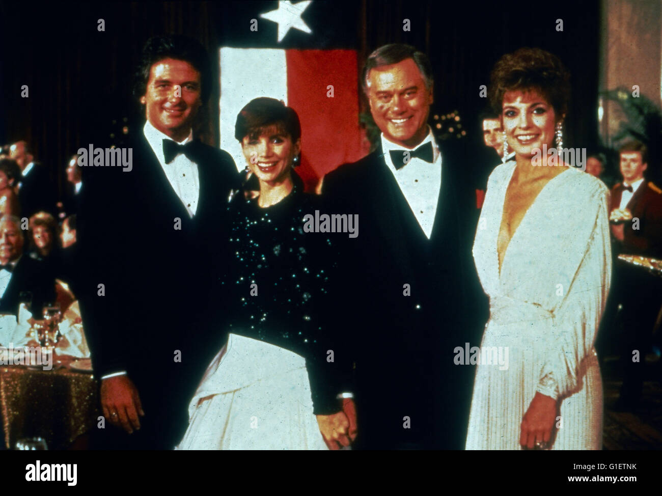 Dallas, Fernsehserie, STATI UNITI D'AMERICA 1978 - 1991, Darsteller: (v. l.). Patrick Duffy, Victoria Principal, Larry Hagman, Linda grigio Foto Stock