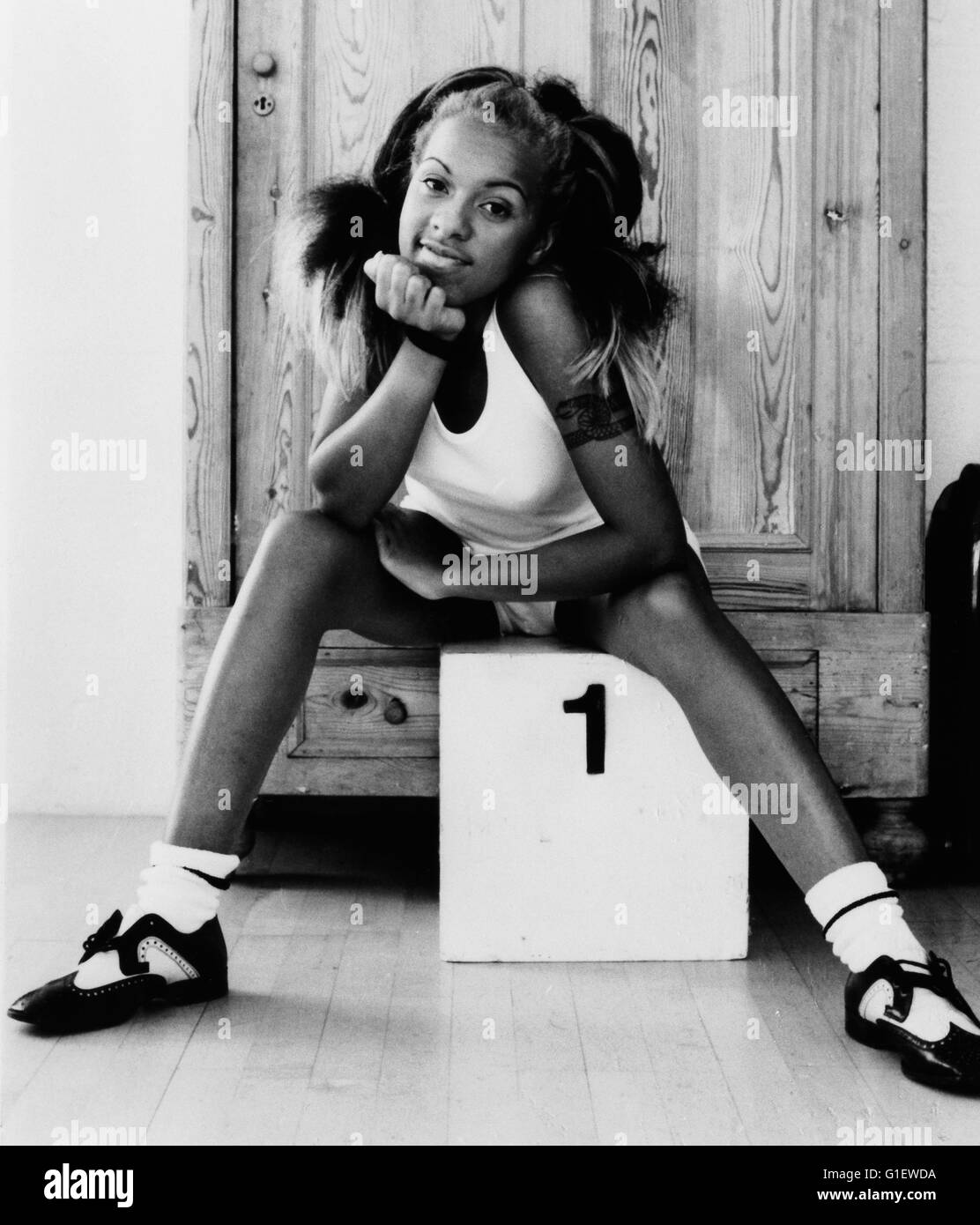 Ricky von der deutschen Girlgroup "Tic Tac Toe', Deutschland 1990er Jahre. Ricky della ragazza tedesca banda "Tic Tac Toe', Germania degli anni novanta. Foto Stock