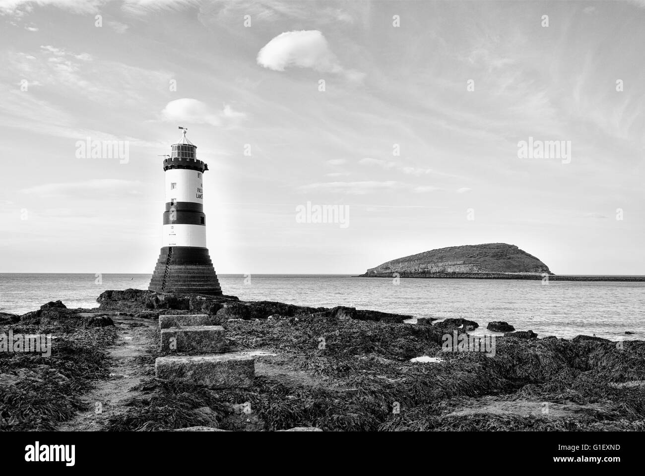 Punto Penmon faro sull'isola di Anglesey, Galles Foto Stock