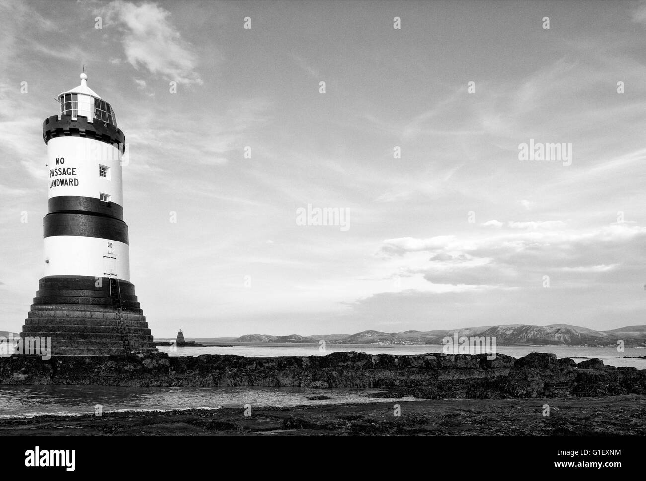 Punto Penmon faro sull'isola di Anglesey, Galles Foto Stock