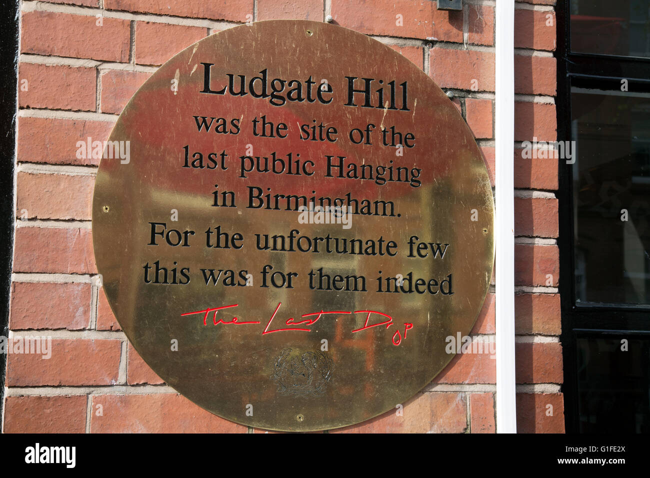 Pubblico segno pensili, Ludgate Hill, Birmingham, Inghilterra, Regno Unito Foto Stock