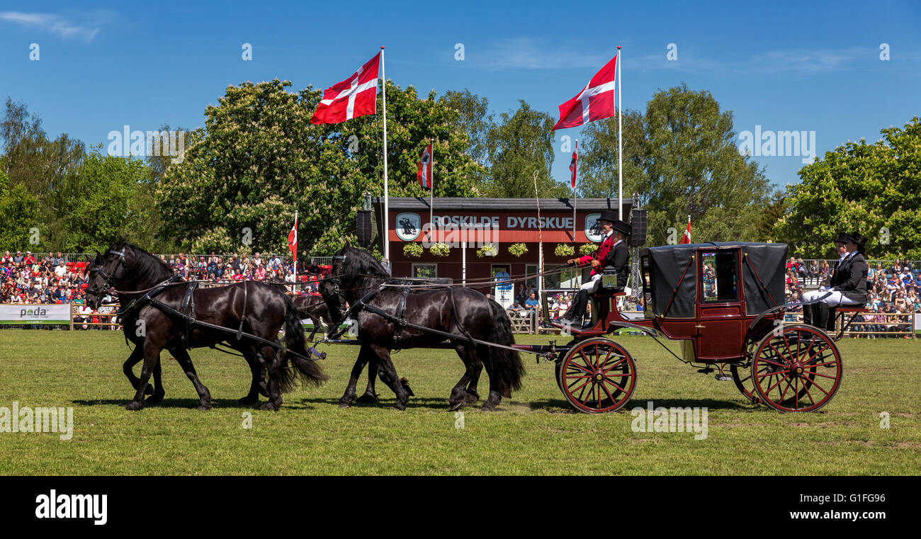 Un vecchio autobus, Roskilde, Danimarca Foto Stock