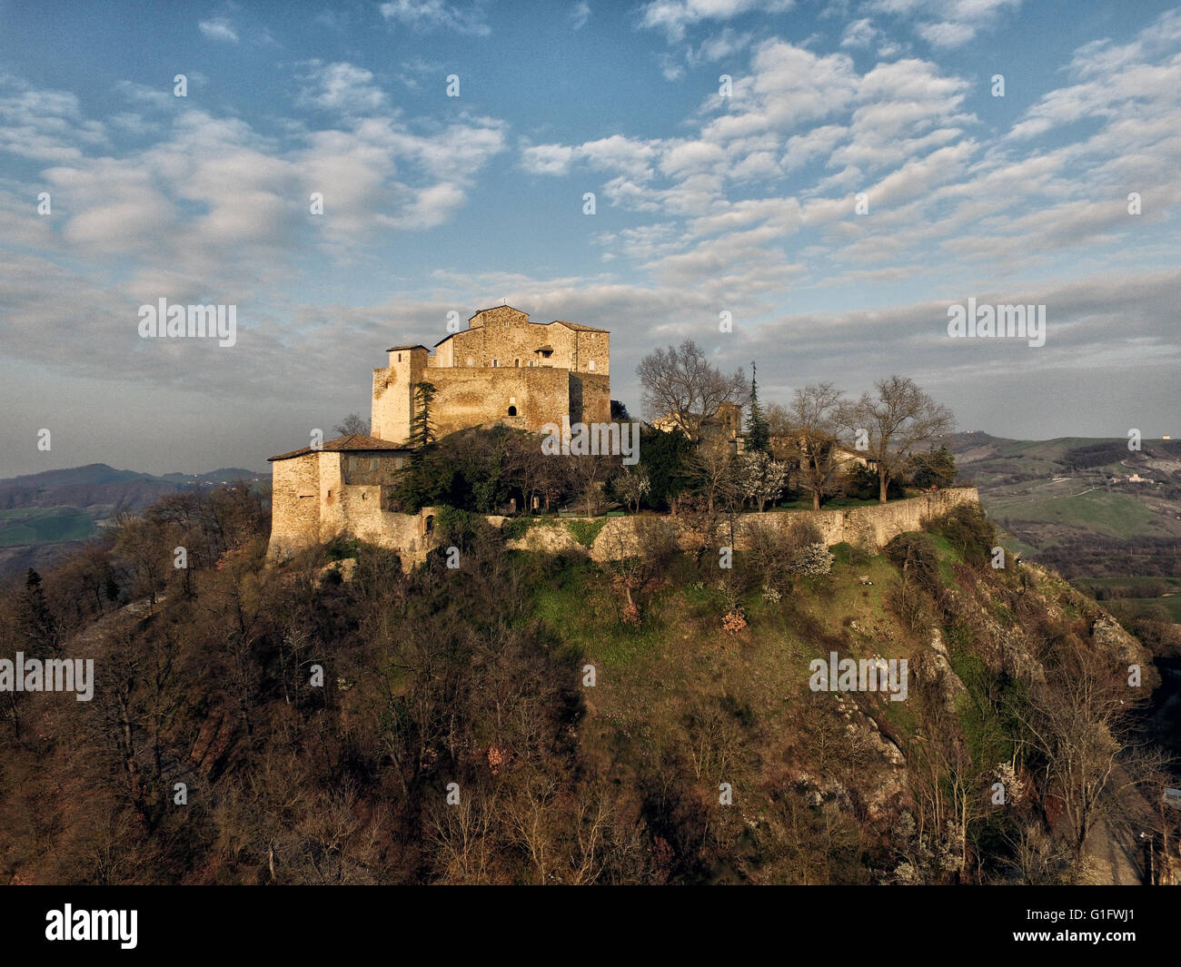 Castello di rossena immagini e fotografie stock ad alta risoluzione - Alamy