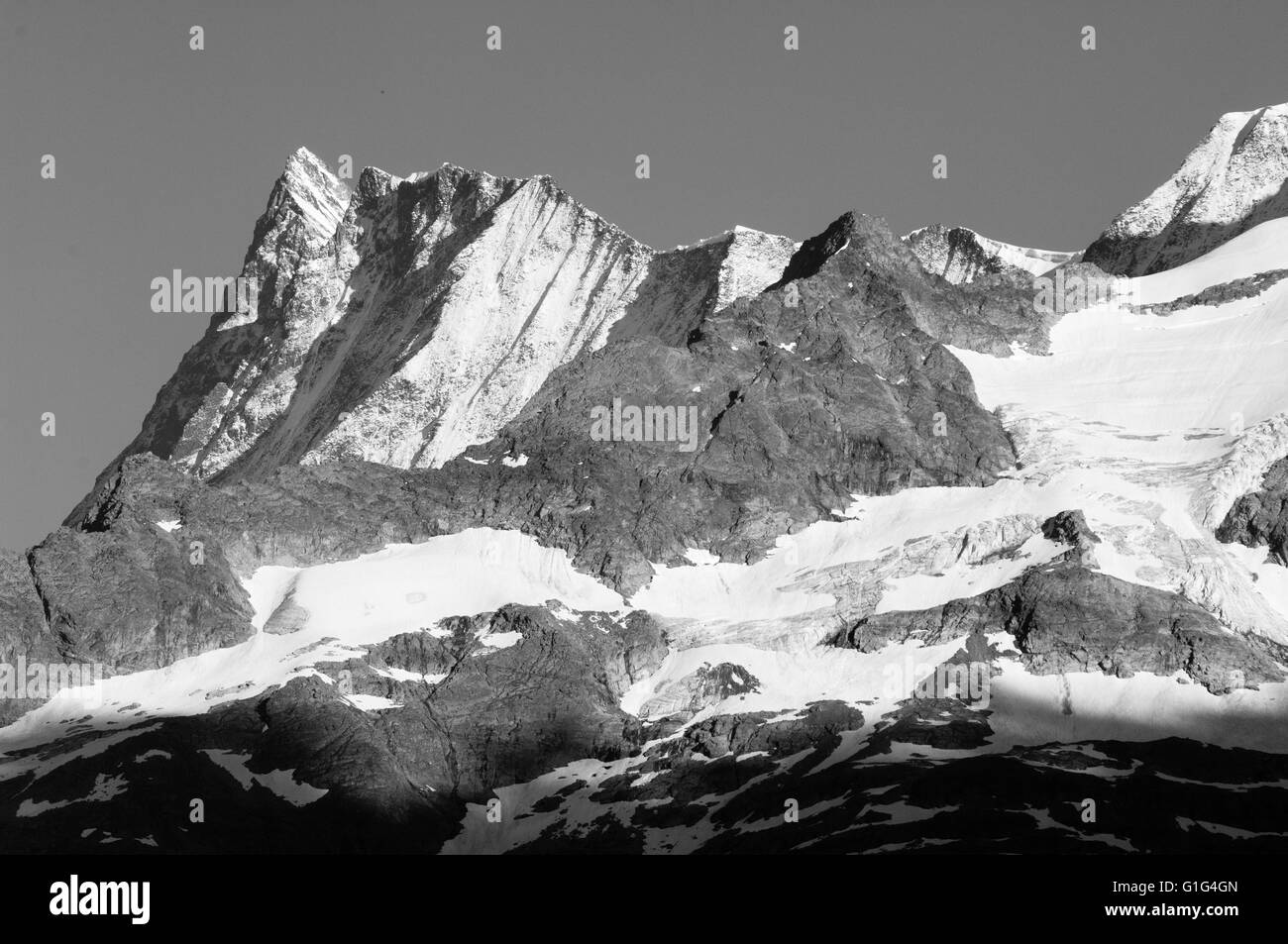 4000 metri di alti picchi nelle montagne svizzere, Alpi Bernesi, Berner Oberland, Svizzera Foto Stock
