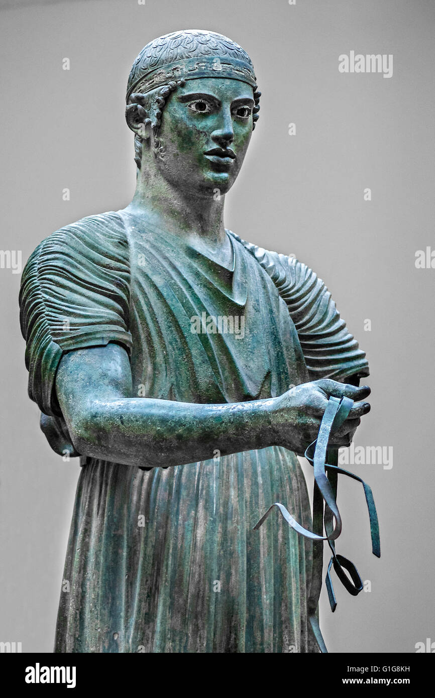 La Statua di Auriga Museo Delphi Grecia Foto Stock