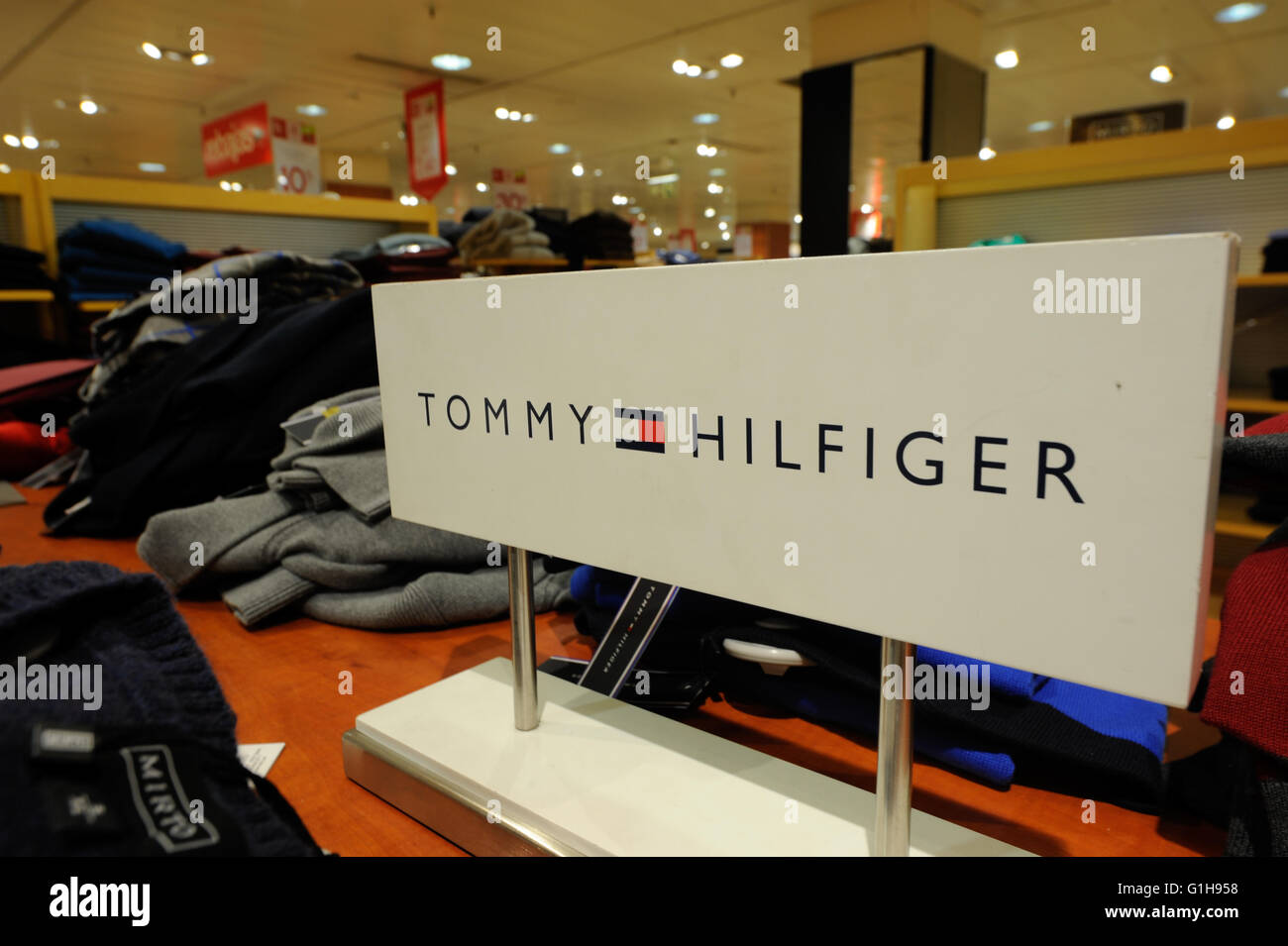 Tommy Hilfiger,department store, el Corte Ingles,Malaga Foto Stock