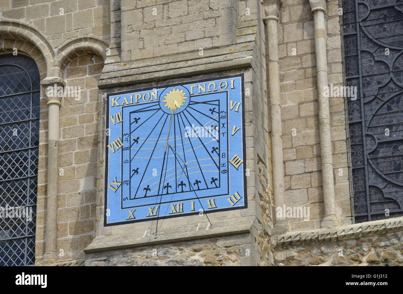 Una meridiana a Ely Cathedral in Ely, Cambridgeshire, Inghilterra Foto Stock