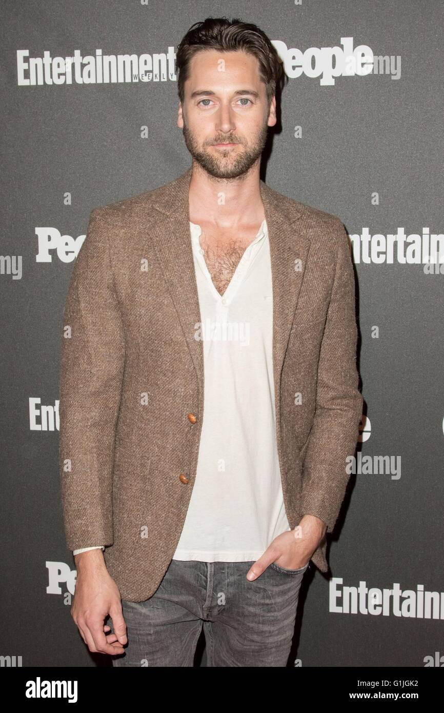 New York, NY, STATI UNITI D'AMERICA. 16 Maggio, 2016. Ryan Eggold presso gli arrivi per la rivista People e Entertainment Weekly NY Upfronts celebrazione, Cedar Lake, New York, NY Maggio 16, 2016. Credito: Abel Fermin/Everett raccolta/Alamy Live News Foto Stock