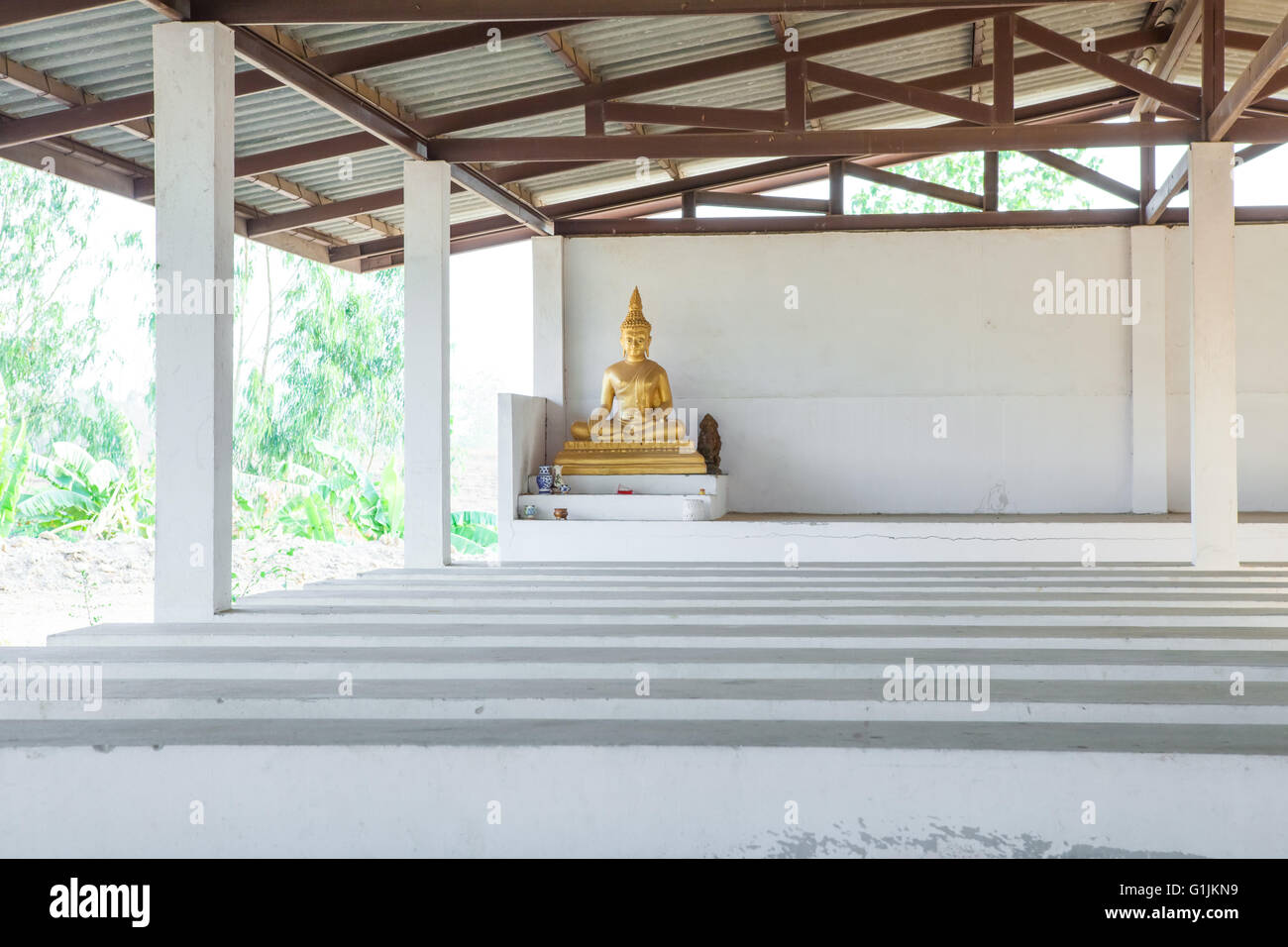 Qui nel cimitero una ultima preghiera è di passare il monicks Foto Stock