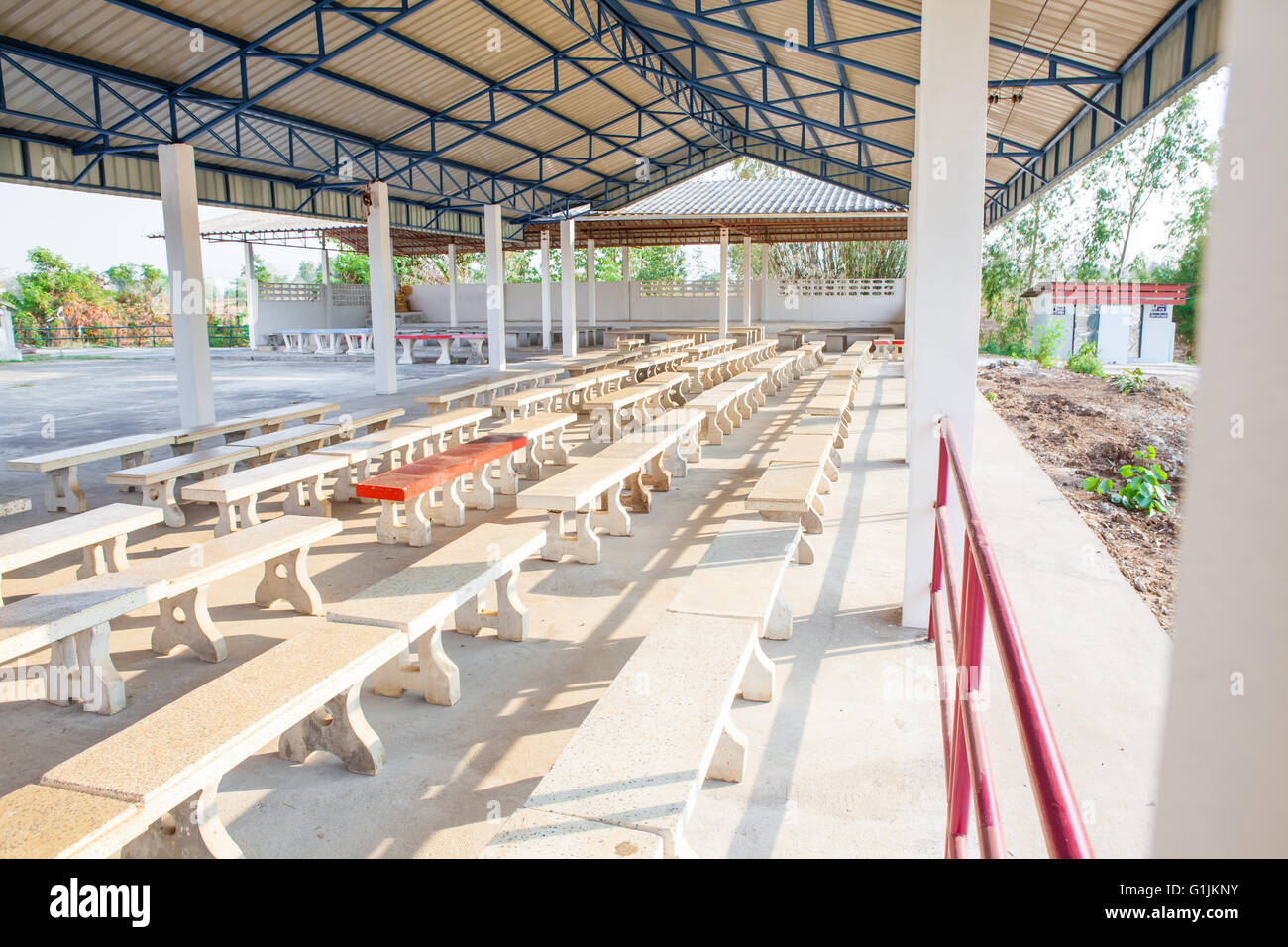Qui nel cimitero una ultima preghiera è di passare il monicks Foto Stock
