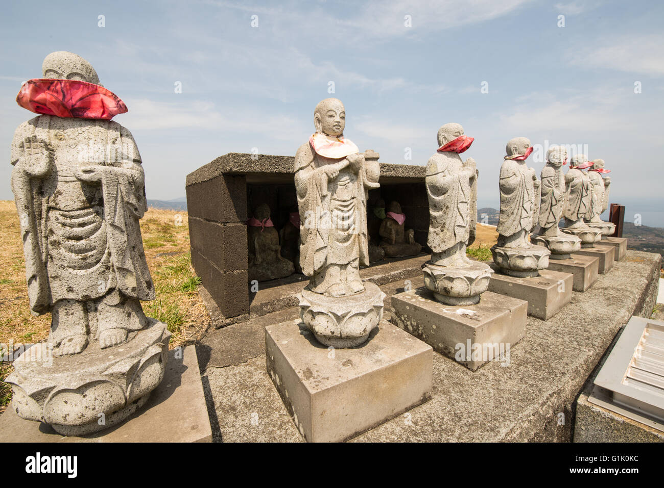 Statue religiose sulla sommità di una collina Foto Stock