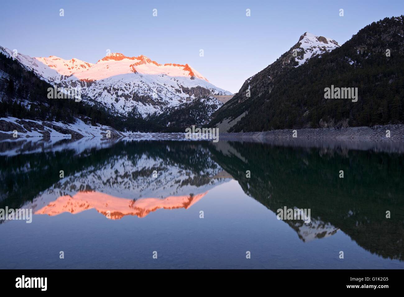 Sunrise a Lac D'Oredon Foto Stock