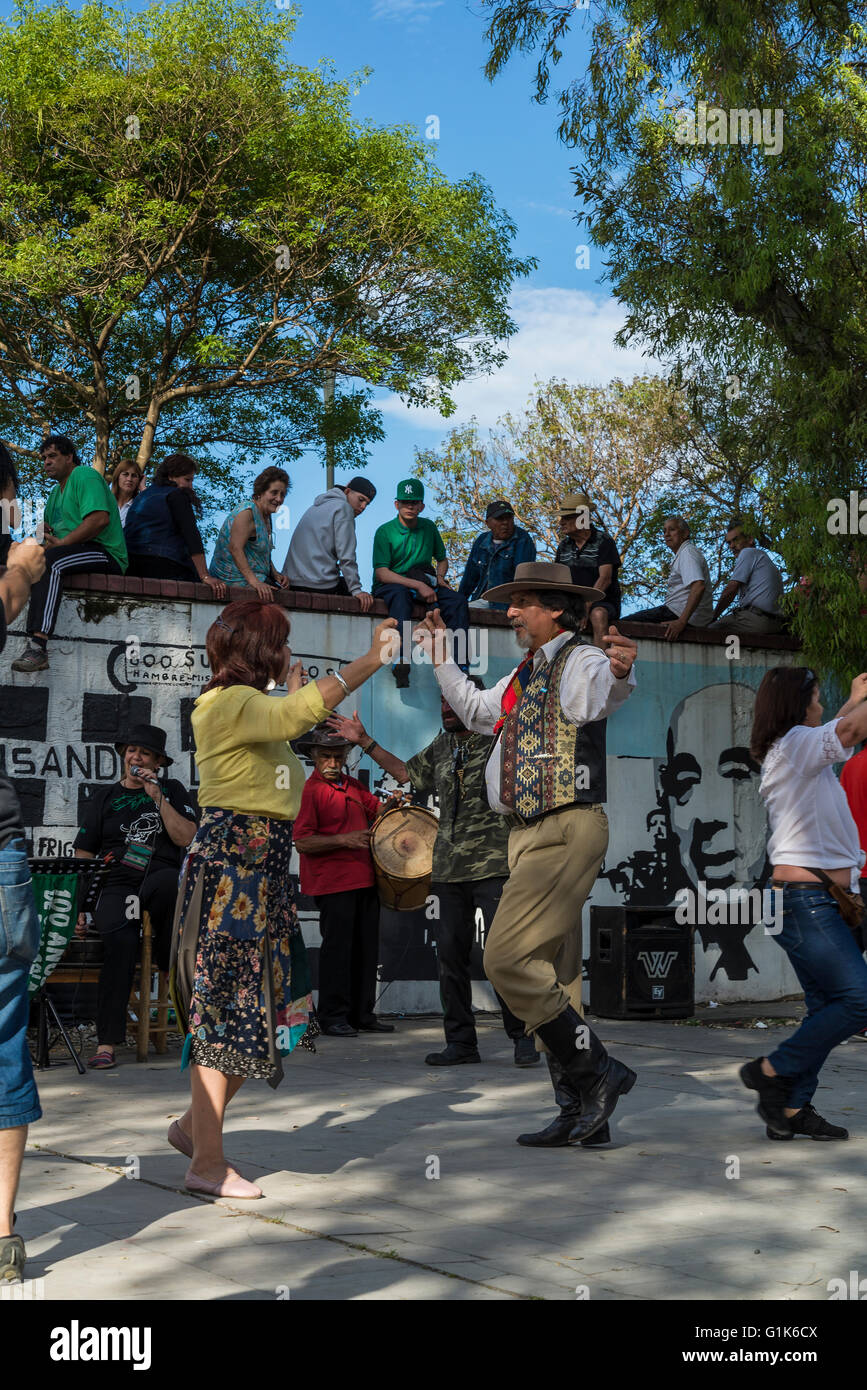 Balli tradizionali, Feria de Mataderos, Buenos Aires, Argentina Foto Stock