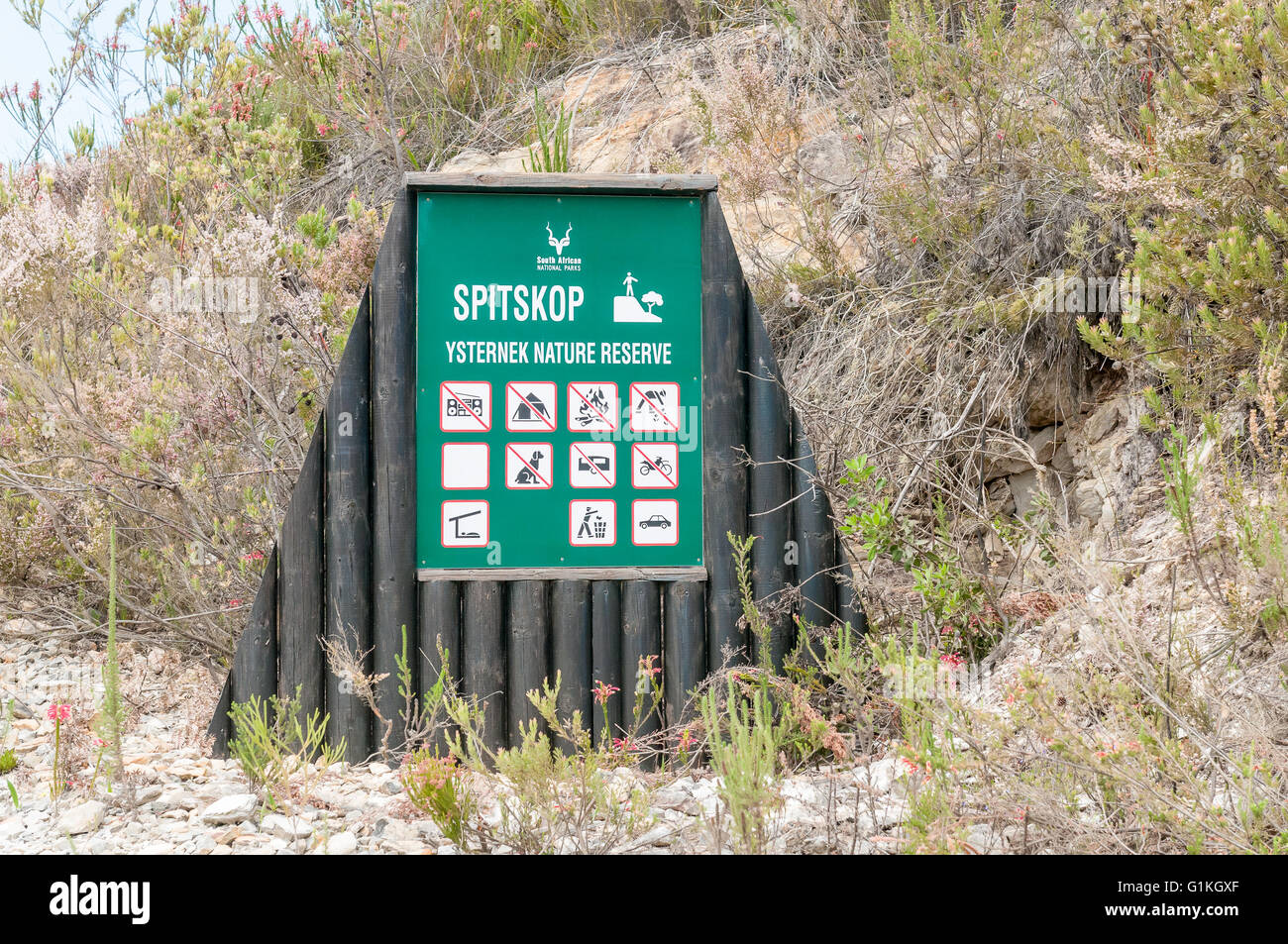 KNYSNA, SUD AFRICA - 5 Marzo 2016: una scheda di informazioni presso il punto di vista Spitskop nel Ysternek Riserva Naturale Foto Stock