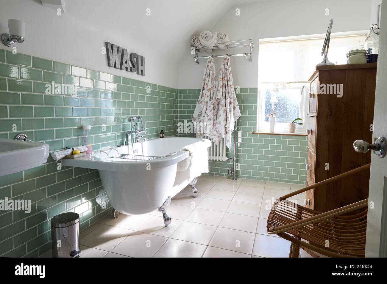 Il bagno della famiglia contemporanea Home Foto Stock