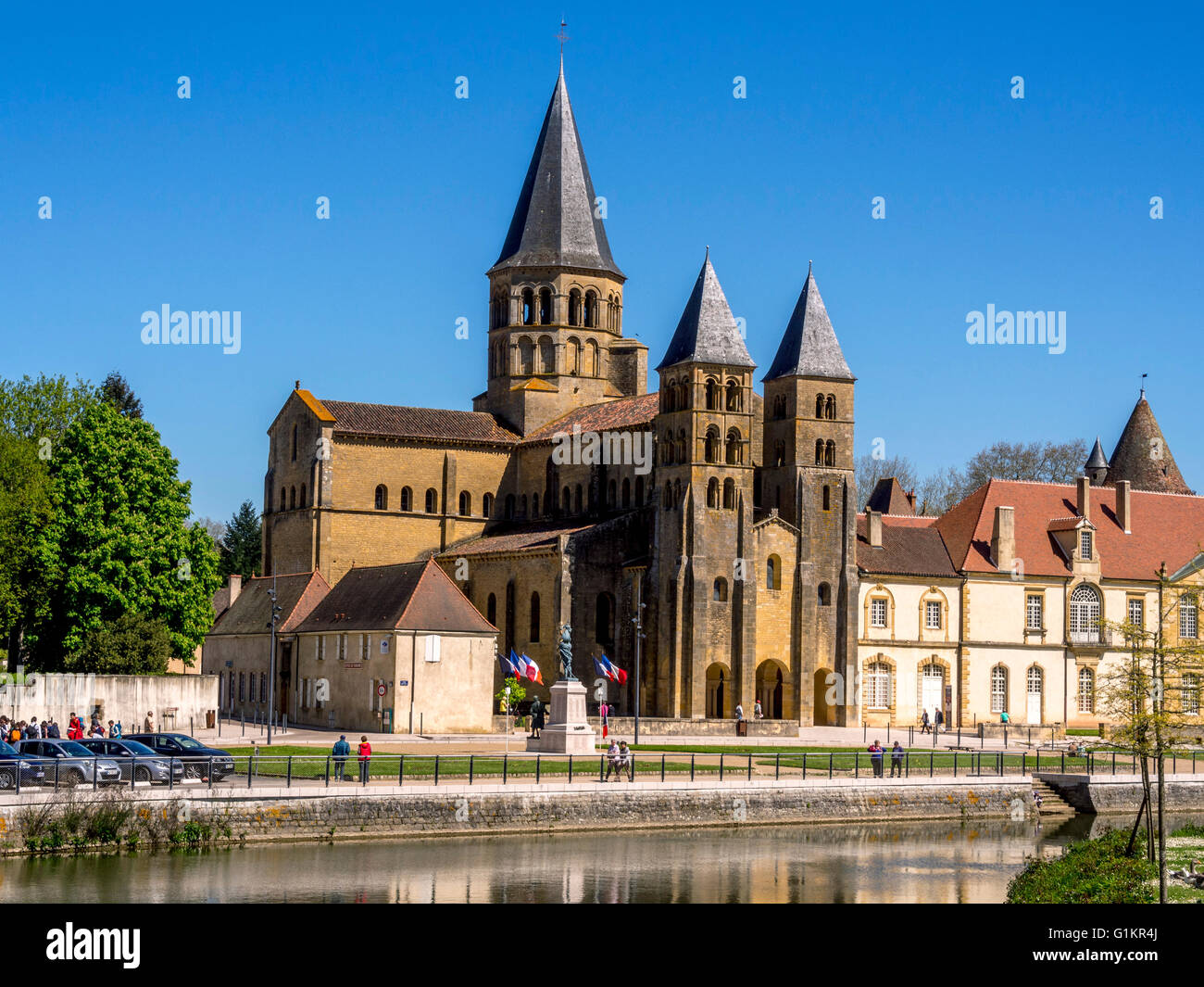 Basilica Picture Of Basilica Of Paray Le Monial Paray Le Monial