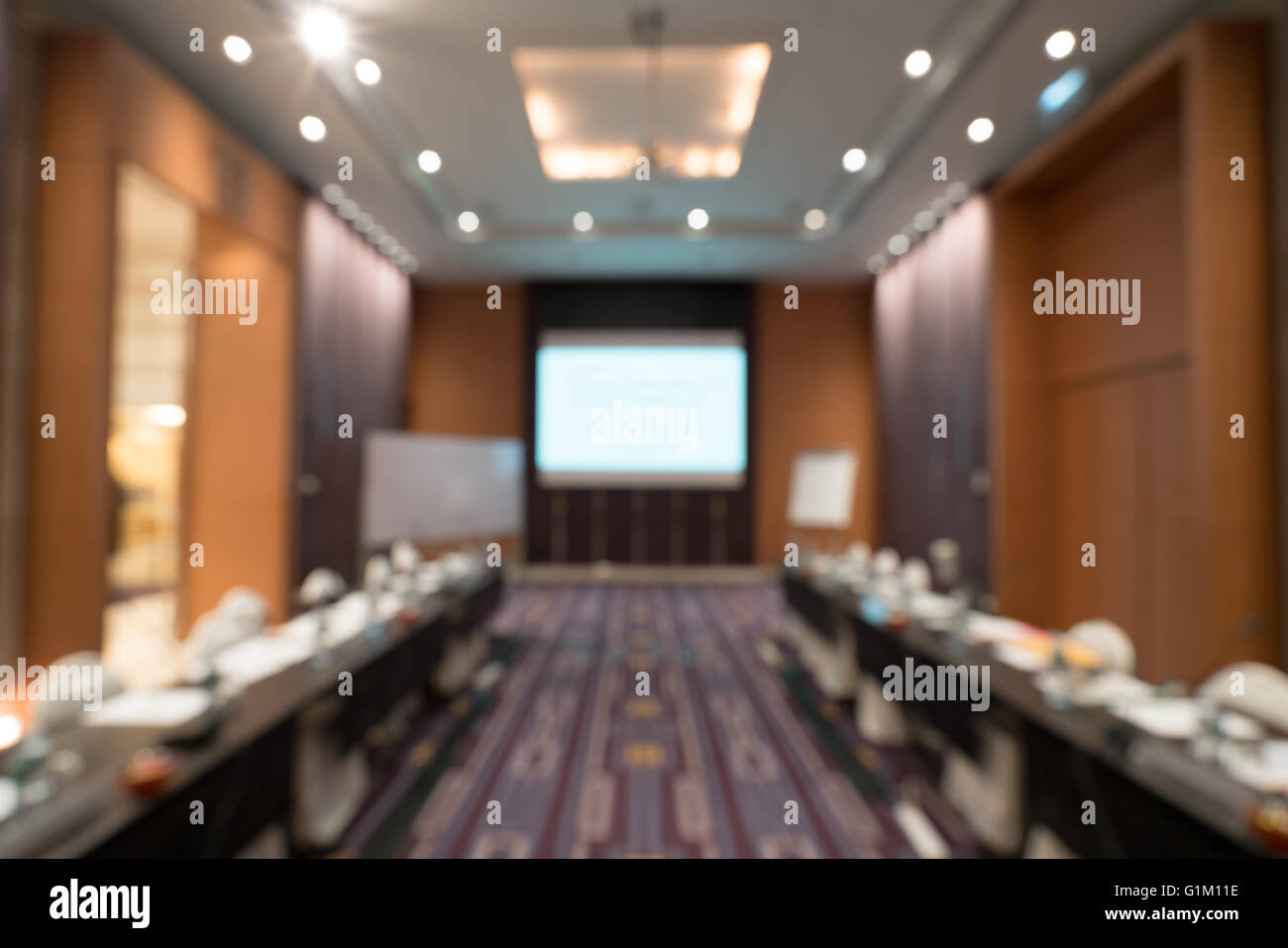 Sfocare lo sfondo immagine della riunione o sala conferenze Foto Stock