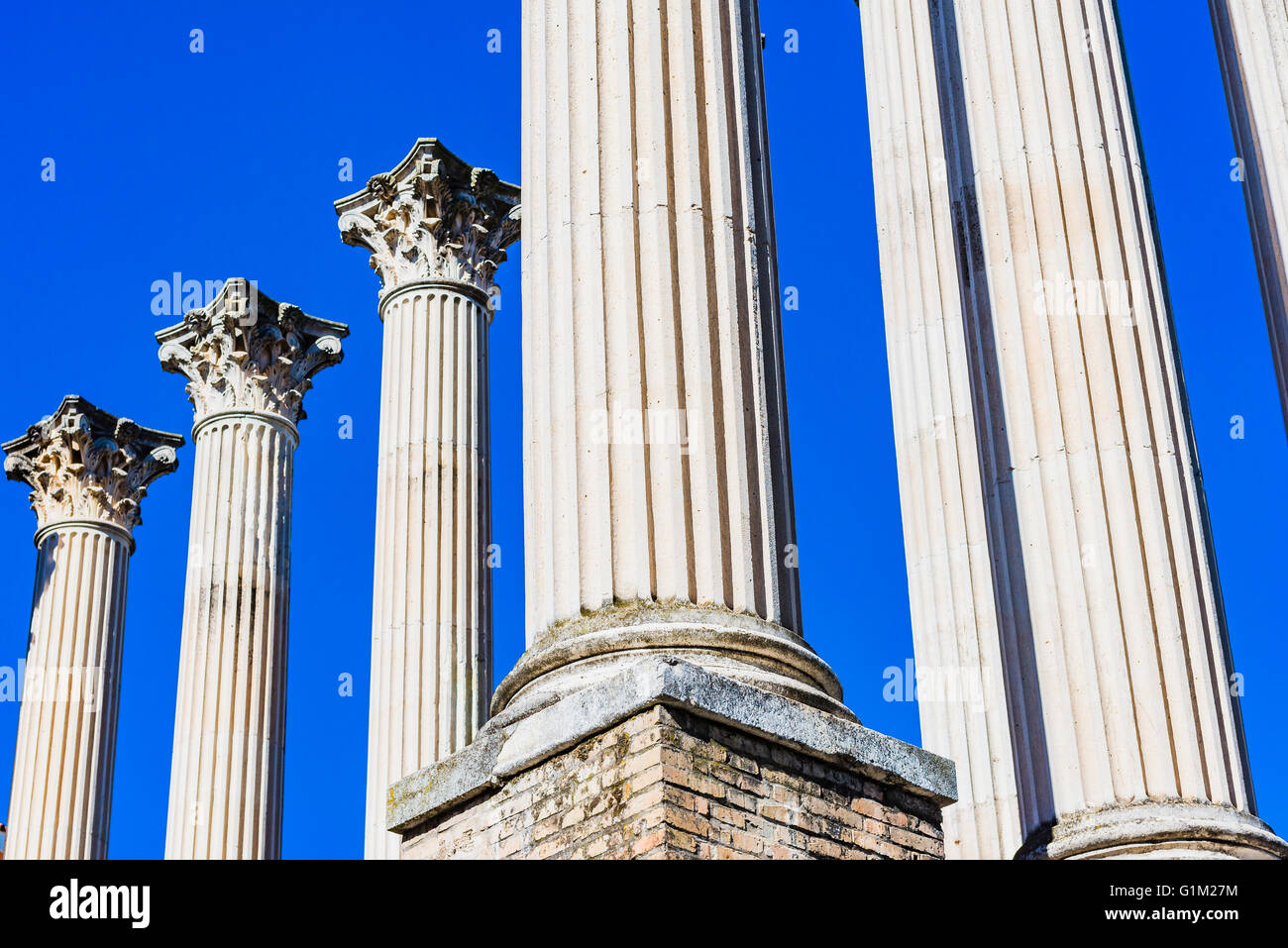 Resti del tempio romano di Córdoba, Andalusia, Spagna, Europa Foto Stock