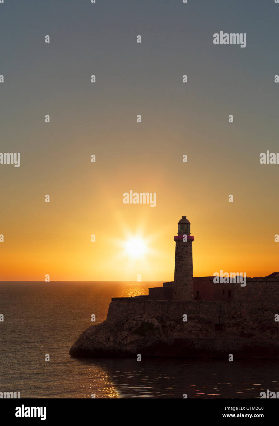 Tramonto su El Morro Fortezza, Havana, Cuba Foto Stock