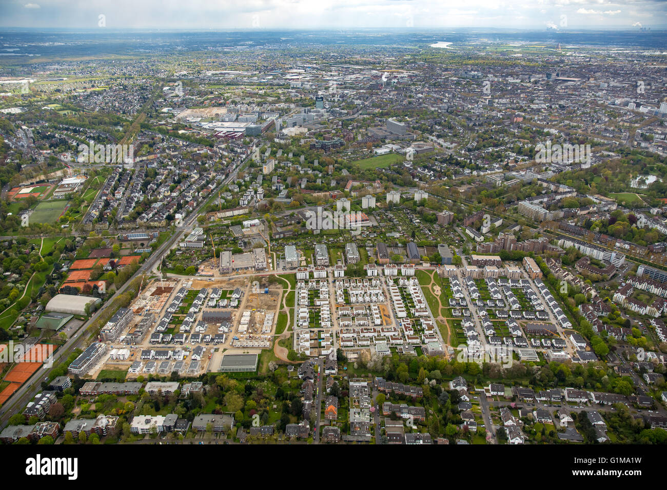 Vista aerea, ex caserma Reitzenstein, area building area residenziale, case unifamiliari, conversione, Dusseldorf, Foto Stock